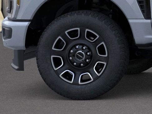 New 2026 Ford F250 Platinum image 19