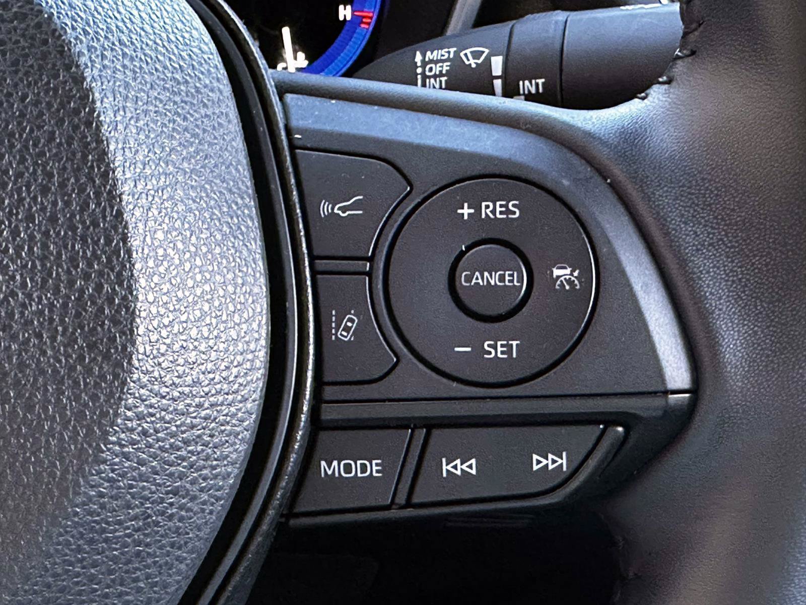 Certified 2022 Toyota Corolla LE w/ Premium Interior Package FWD image 23