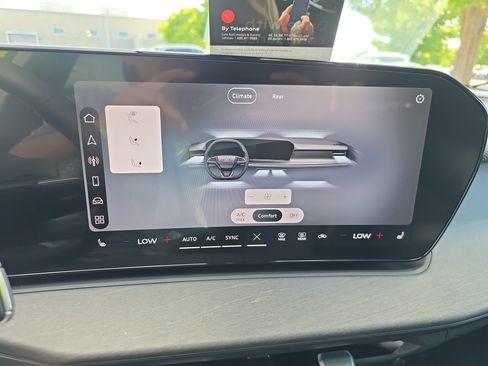 New 2026 Audi Q3 quattro 2.0T AWD/4WD image 19