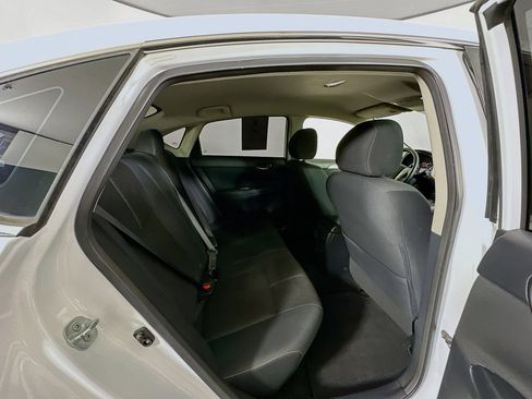 Used 2017 Nissan Sentra S FWD image 27