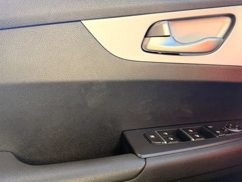 Used 2024 Kia Forte LXS FWD image 26