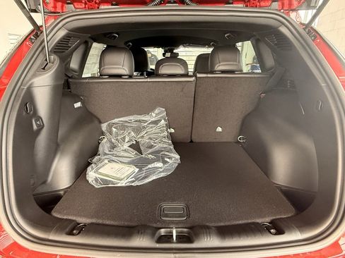 New 2026 Jeep Compass Limited image 7