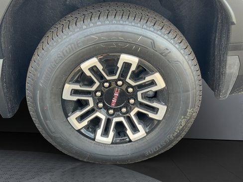 New 2026 GMC Sierra EV Elevation image 29