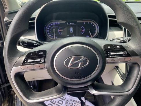 Used 2022 Hyundai Tucson SEL w/ Cargo Package AWD/4WD image 9