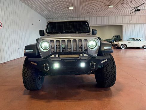 Used 2020 Jeep Wrangler Unlimited Sport AWD/4WD image 6