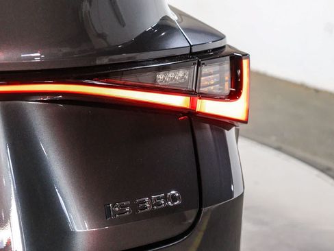 Used 2025 Lexus IS 350 F Sport RWD image 11