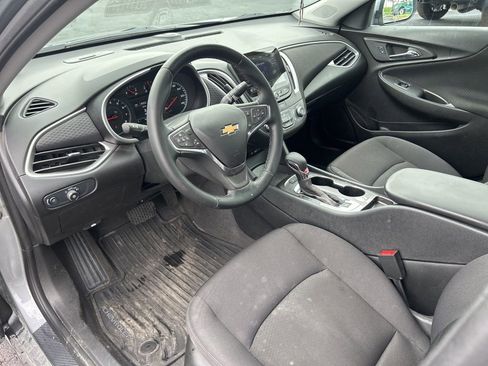 Used 2024 Chevrolet Malibu RS image 18
