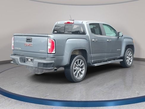 Used 2019 GMC Canyon Denali image 6