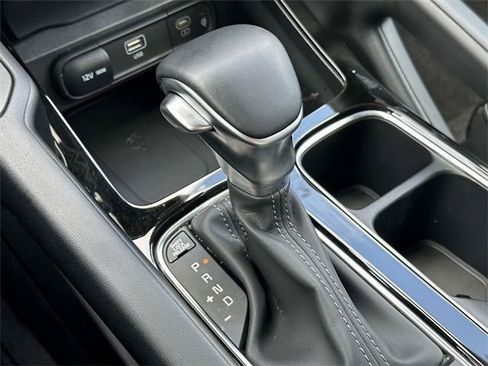 Used 2025 Kia Telluride S image 23