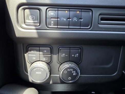 Used 2023 Chevrolet Tahoe LS w/ Driver Alert Package AWD/4WD image 9