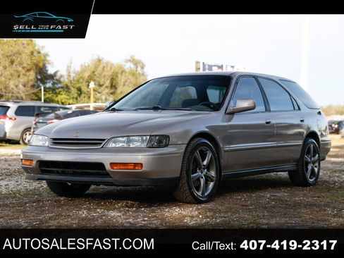 Used 1995 Honda Accord EX image 1