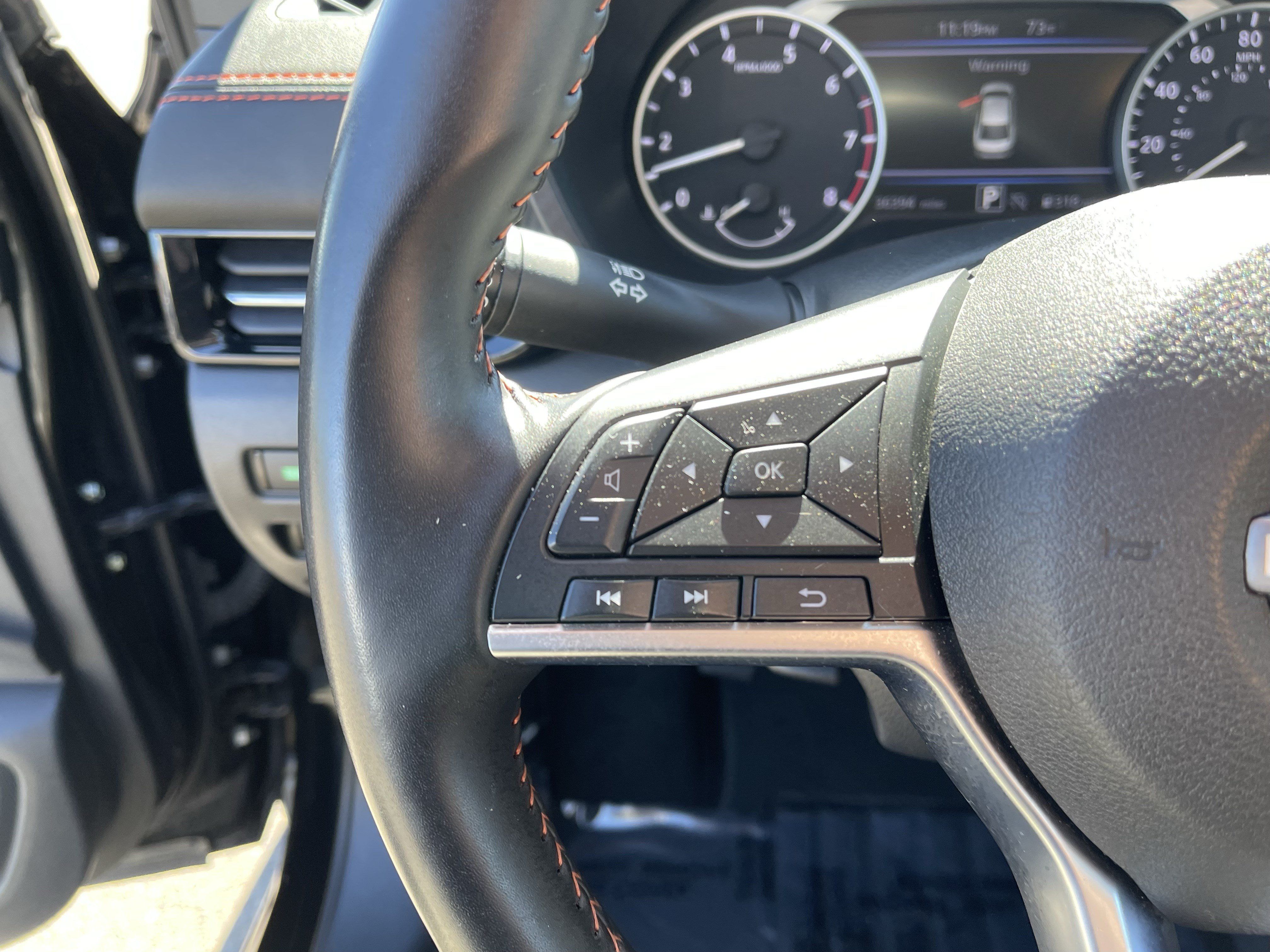 Used 2025 Nissan Sentra SR FWD image 20