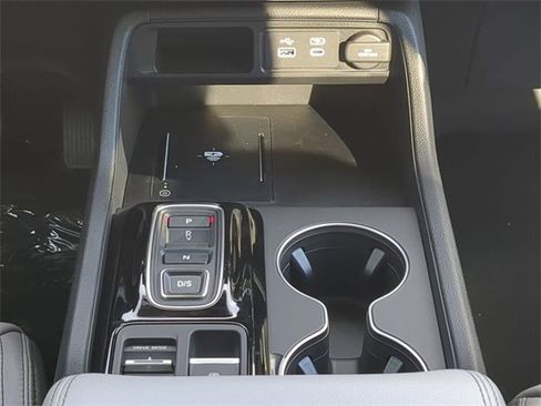 New 2025 Honda Pilot EX-L image 17