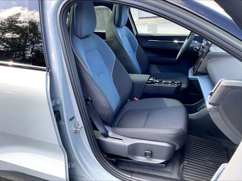 New 2026 Volvo EX30 Plus w/ Protection Package RWD image 31
