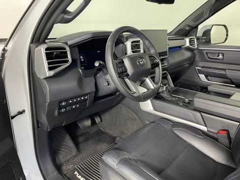 Used 2023 Toyota Tundra Platinum image 3