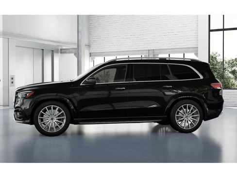 New 2026 Mercedes-Benz GLS 580 4MATIC image 35