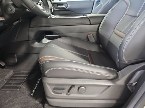 New 2026 Nissan Armada SL AWD/4WD image 30