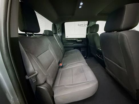 Used 2024 Chevrolet Silverado 2500 LT w/ Convenience Package image 28