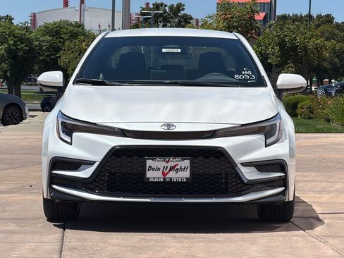 New 2026 Toyota Corolla SE w/ SE Premium Package FWD image 10