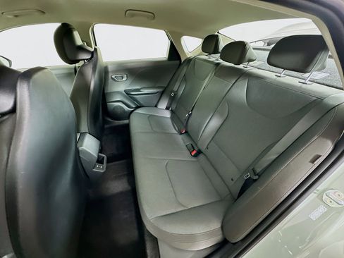 Used 2025 Kia K4 FWD image 26
