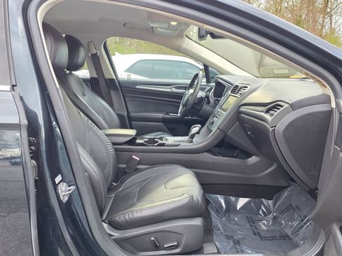 Used 2014 Ford Fusion Titanium image 27