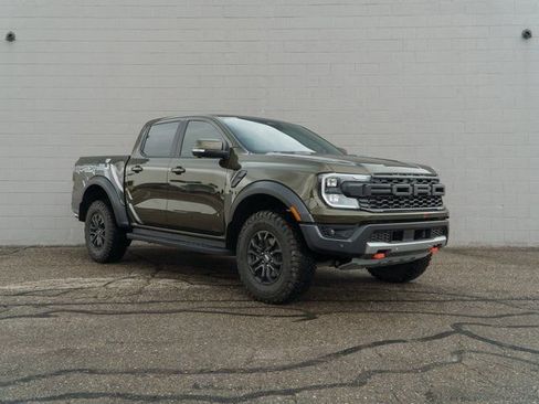 Used 2025 Ford Ranger Raptor image 9