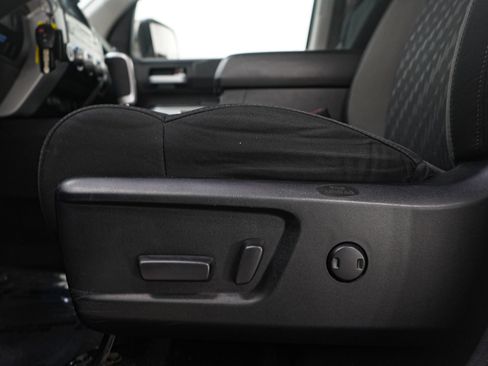 Used 2020 Toyota Tundra SR5 image 22
