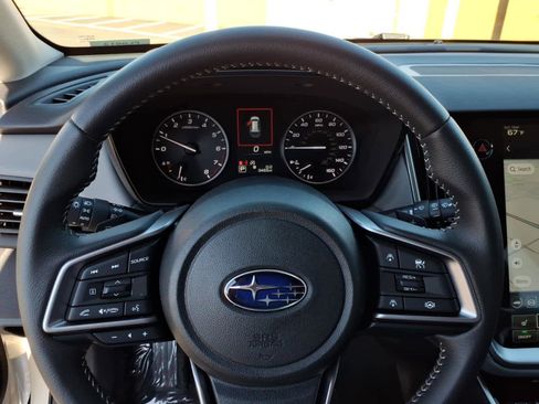 Certified 2025 Subaru Outback Premium w/ Popular Package #1A image 31