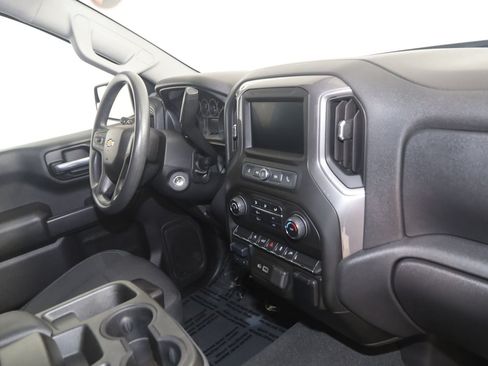 Used 2021 Chevrolet Silverado 1500 Custom AWD/4WD image 34
