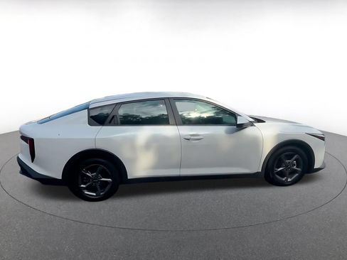 Used 2025 Kia K4 FWD image 13