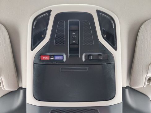 Certified 2025 Subaru Outback Onyx Edition image 28