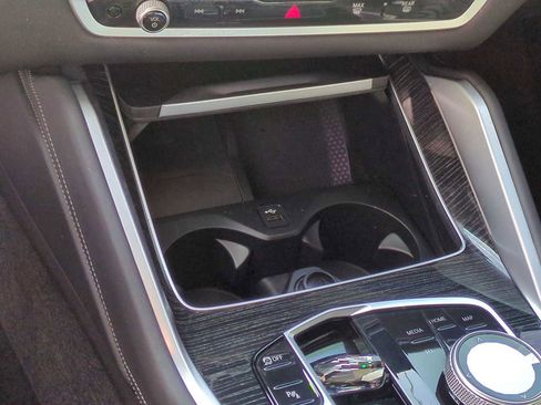 Certified 2024 BMW X6 M60i w/ Executive Package image 33