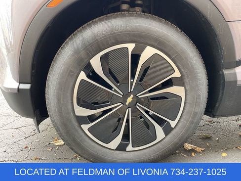 Used 2024 Chevrolet Blazer EV LT image 32