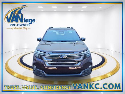 Used 2026 Subaru Forester Limited AWD/4WD image 2
