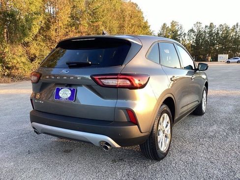 New 2026 Ford Escape Active w/ Tech Pack #1 FWD image 5