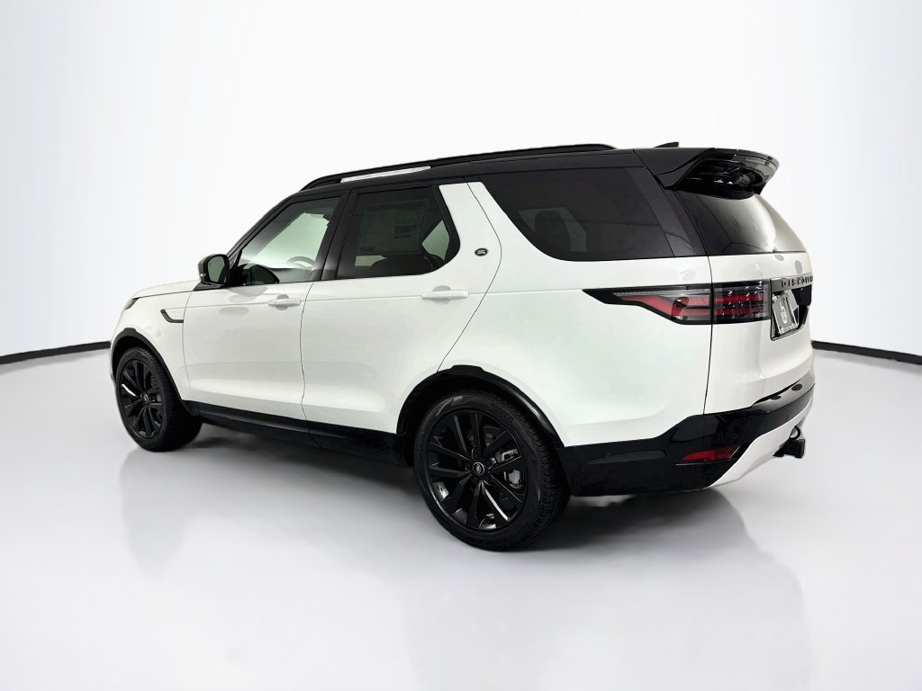 New 2026 Land Rover Discovery Dynamic SE AWD/4WD image 7