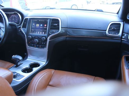 Used 2015 Jeep Grand Cherokee SRT w/ Trailer Tow Group IV image 29