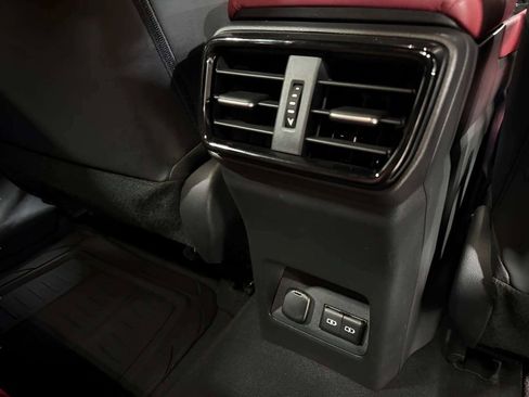 Used 2024 Lexus NX 250 FWD image 19