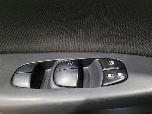 Used 2017 Nissan Sentra S FWD image 27