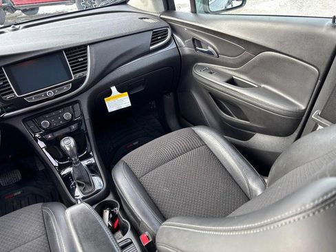 Used 2020 Buick Encore Preferred image 15