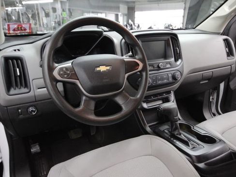 Used 2018 Chevrolet Colorado W/T w/ WT Convenience Package image 15