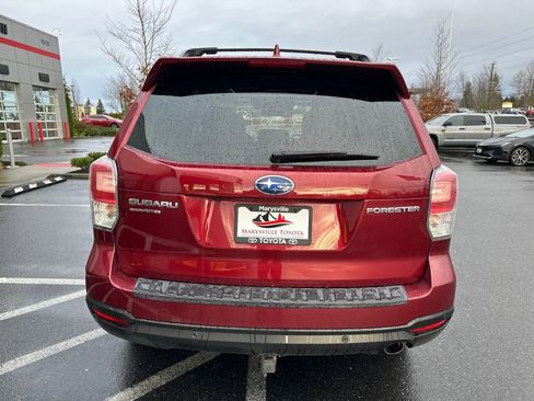 Used 2018 Subaru Forester 2.5i Touring image 4