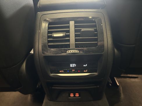 Used 2020 BMW X3 xDrive30i w/ Premium Package image 32