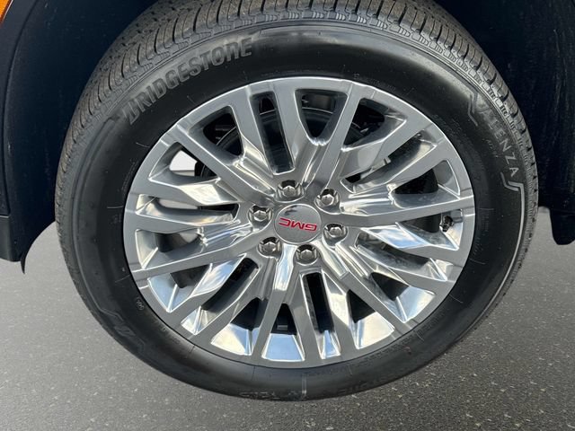 New 2026 GMC Yukon Denali w/ Denali Reserve Package AWD/4WD image 10