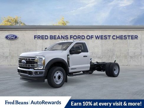 New 2025 Ford F550 4x4 Regular Cab Super Duty image 1