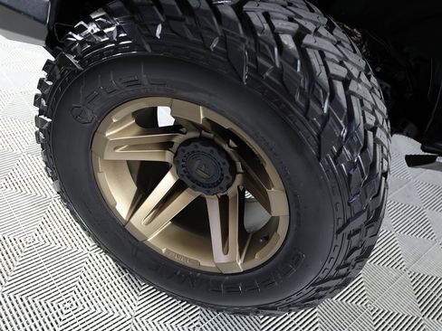 Used 2023 Ford Bronco Big Bend image 46