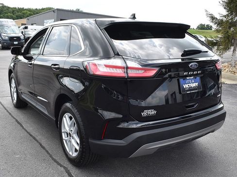 Certified 2024 Ford Edge SEL w/ Convenience Package AWD/4WD image 3