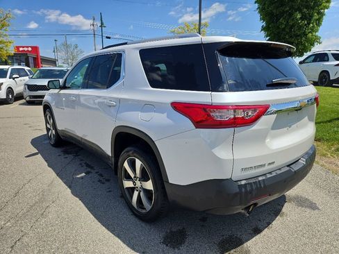 Used 2018 Chevrolet Traverse LT AWD/4WD image 9