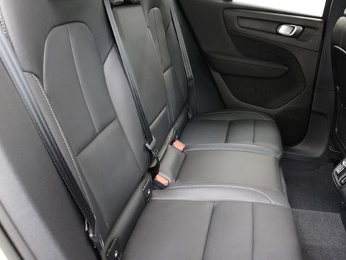 Used 2024 Volvo XC40 B5 Plus w/ Protection Package AWD/4WD image 21