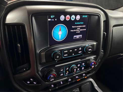 Used 2017 Chevrolet Silverado 1500 LTZ w/ Texas Edition image 21